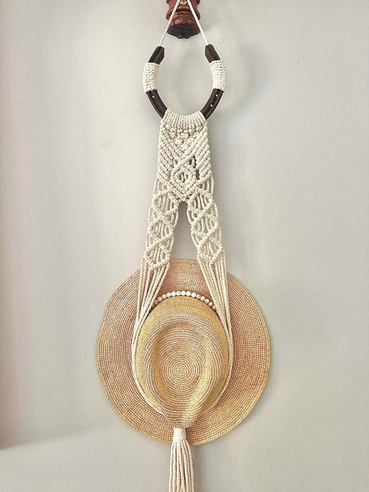 Horse shoe Hat hanger